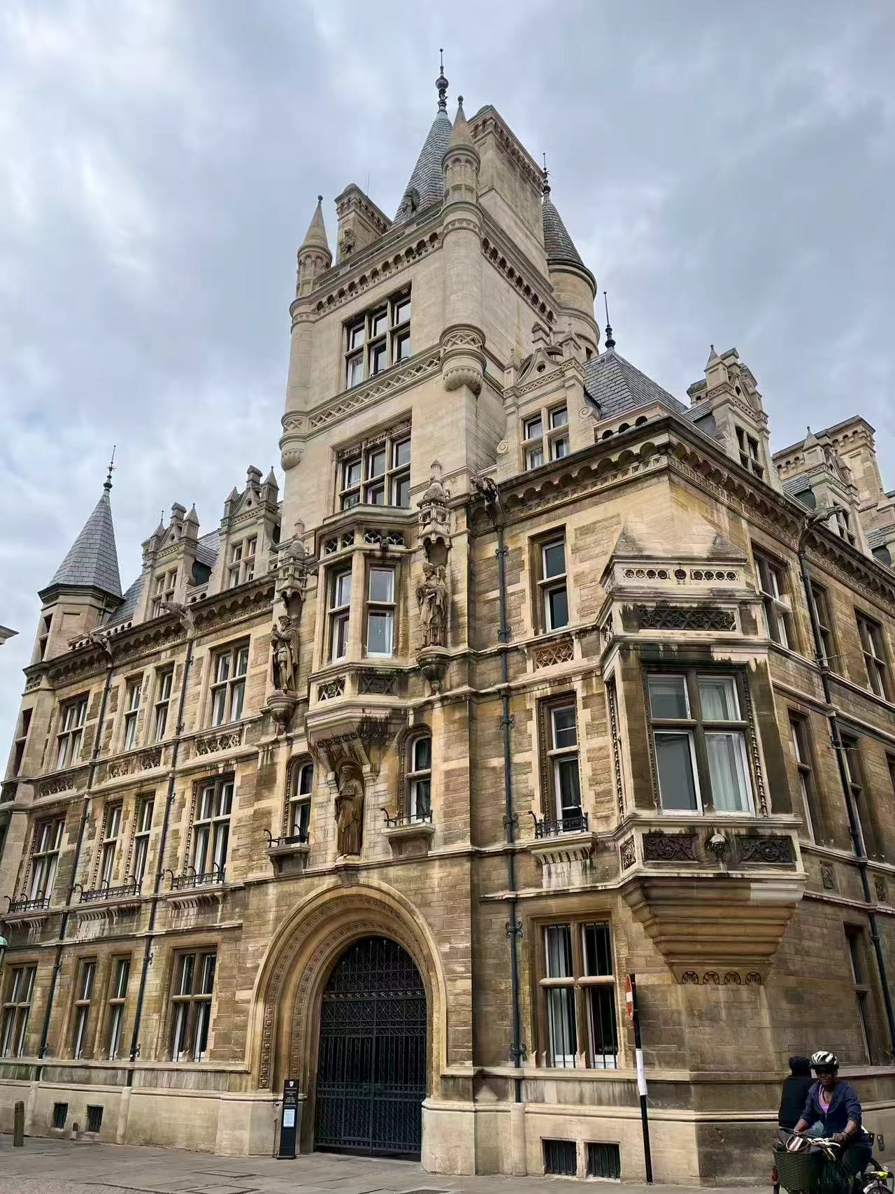 iDEC Festival is coming!